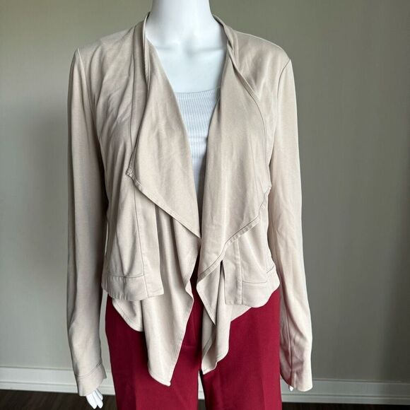BCBGMAXAZRIA Donnie Draped Waterfall Crop Cardigan Beige - Picture 1 of 9